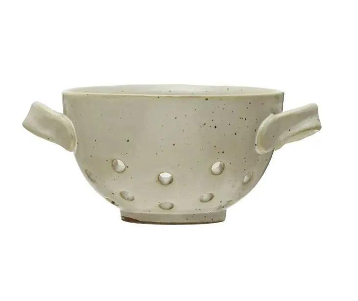 Round Stoneware Berry Bowl with Handles